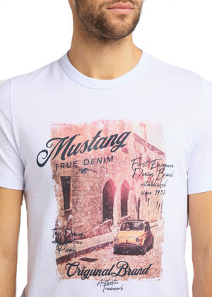 Mustang T-shirts homme  1009049-2045