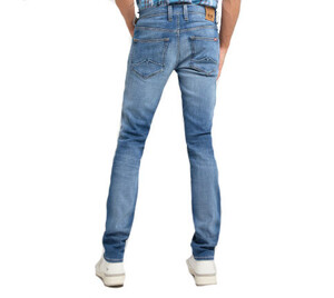 Jean homme Mustang Oregon Tapered 1009548-5000-743