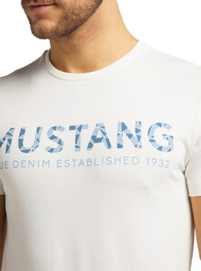 Mustang T-shirts homme  1008958-2020